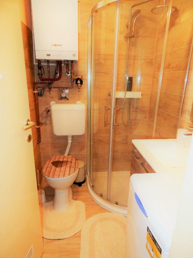 Studio Apartman Tvrtko Varazdin Ngoại thất bức ảnh