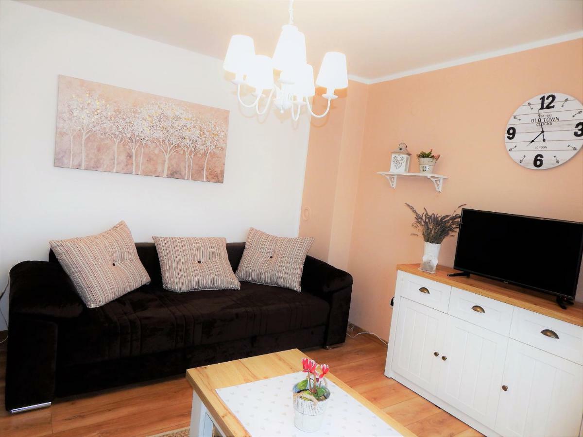 Studio Apartman Tvrtko Varazdin Ngoại thất bức ảnh