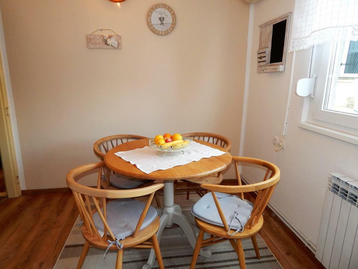 Studio Apartman Tvrtko Varazdin Ngoại thất bức ảnh